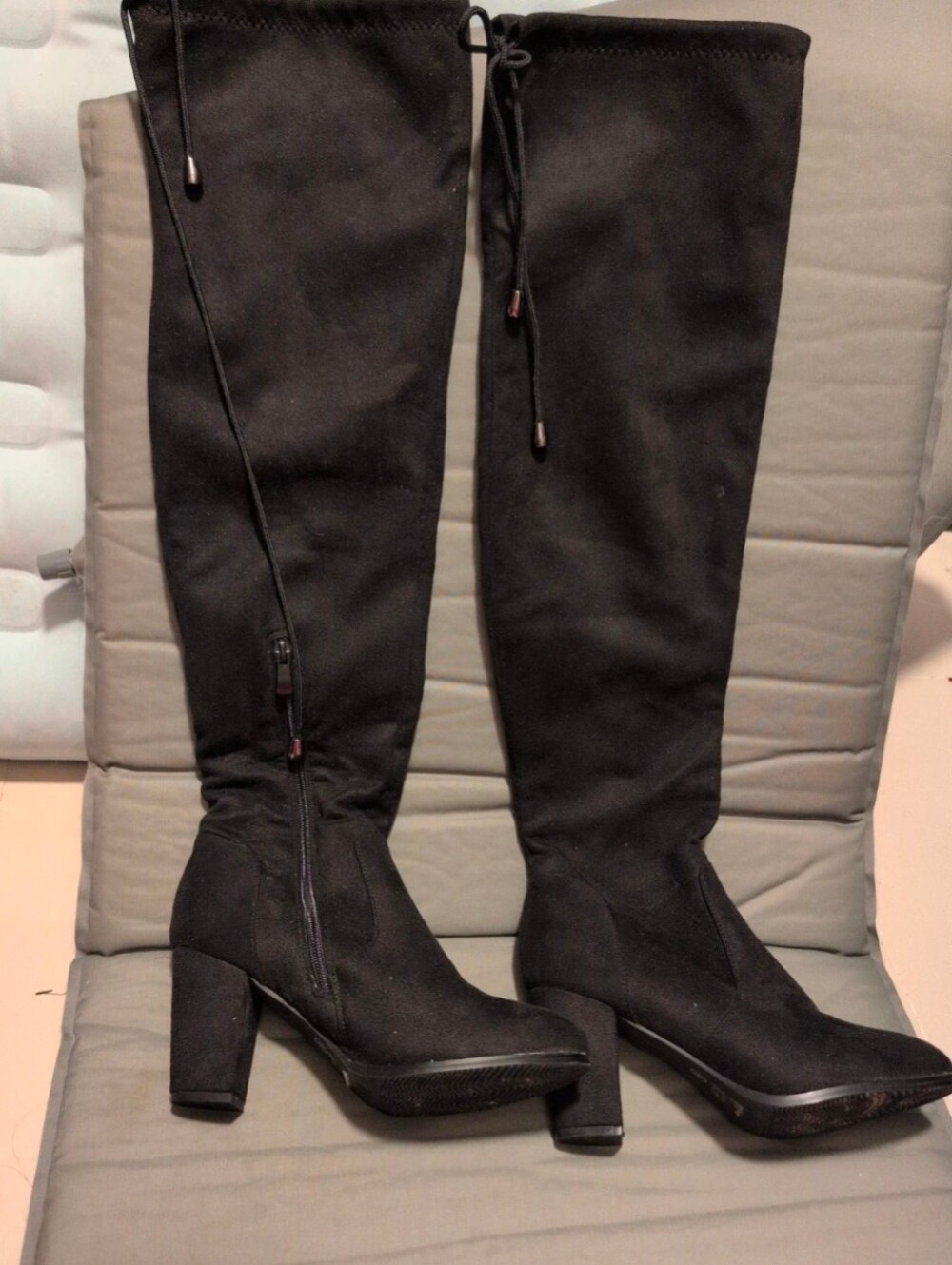 Women’s Black Over The Knee-High Block Heel Boots